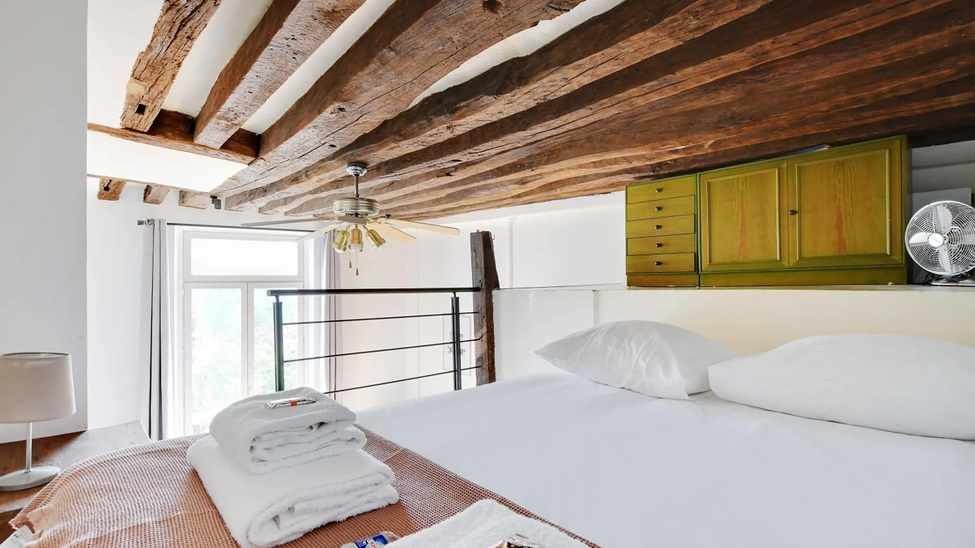 Modern Flat - 1Bd-4P - Arts Et Metiers Apartment Paris France